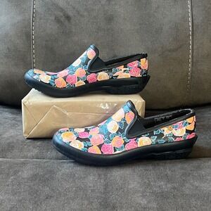 BOGS Patch‎ Slip Rose Garden Clogs Waterproof Women's 9